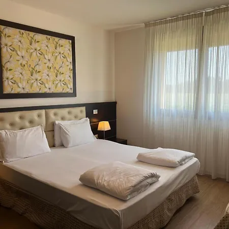 Garden Smart 3* Mestre