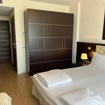 Garden Smart 3* מסטרה