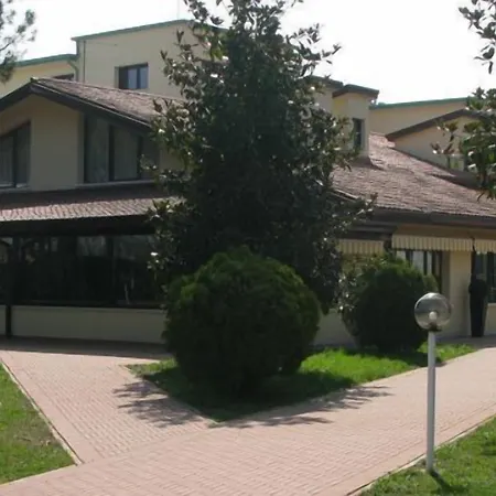 אתר נופש Garden Smart 3*